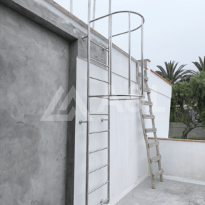 ESCALERA DE GATO